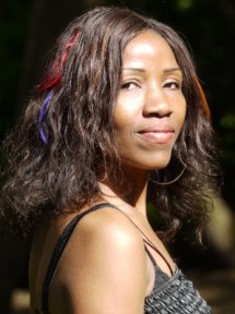 Evelyn aus Neu-Isenburg
